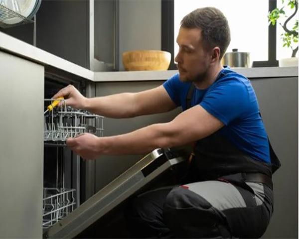 تعمیرات ماشین ظرفشویی صنعتی