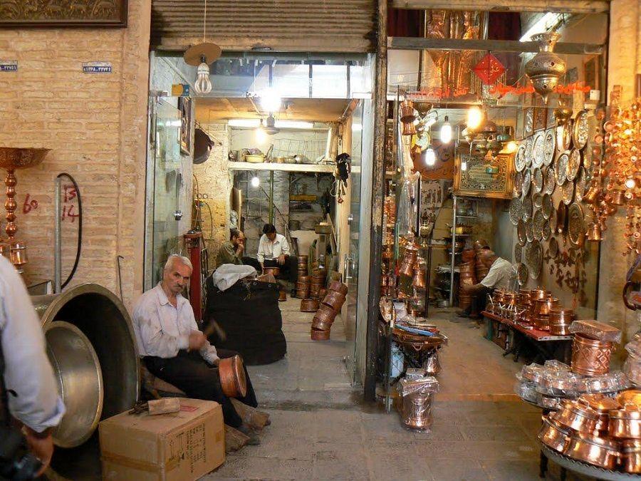 بازار مسگری واقع در بازار خان شهر یزد