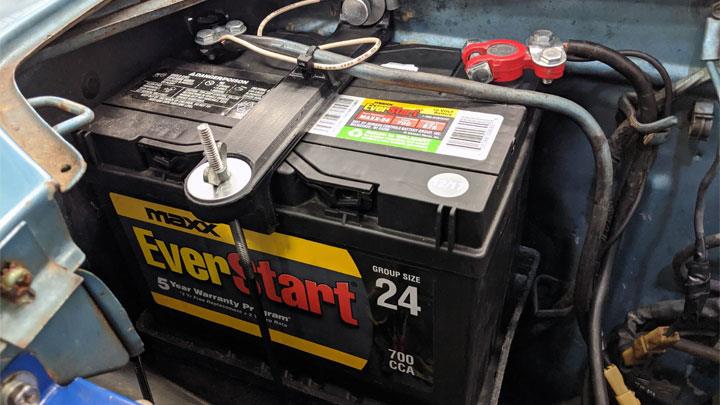 5 پنج نشانه خرابی باتری ماشین