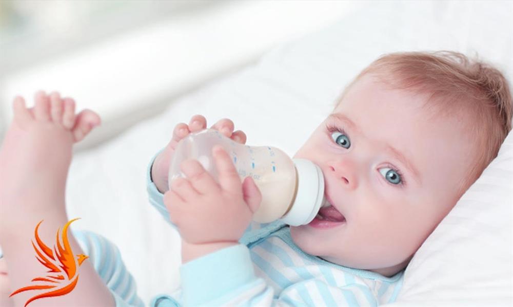 برخی از روش هایی که بسیار ساده تر میتوان کودک را از شیر گرفت

