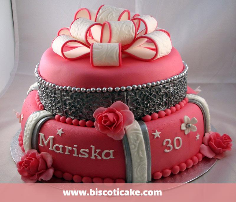 کیک تولد زنانه