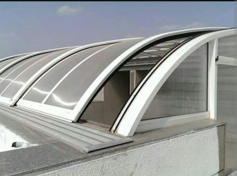 سقف اتوماتیک برقی ساخته شده از پلی کربنات